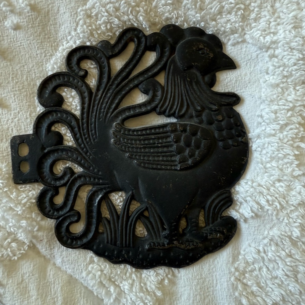 Trivet- Rooster. Cast Iron.